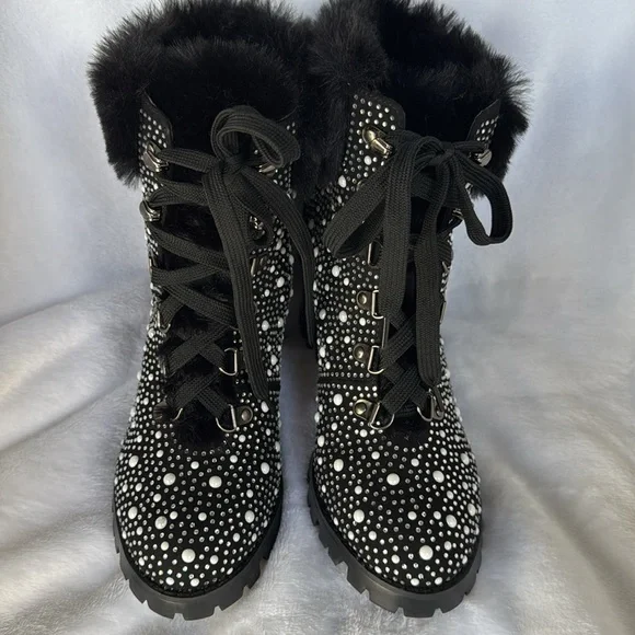 LAUREN LORRAINE PEARL-AND RHINESTONE FUR HEELED BOOTIE SIZE 6 - Picture 4 of 9